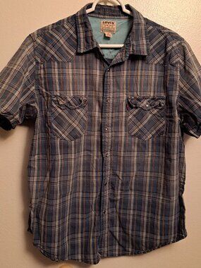 Vintage Levi’s Pearl Snap Plaid Short Sleeve Shirt